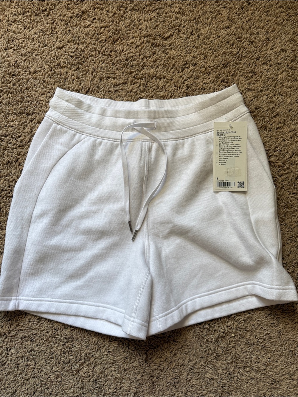 LULULEMON Scuba High-Rise Short 5" White 8NWT Cotton Blend Fleece Cozy - Picture 3 of 5